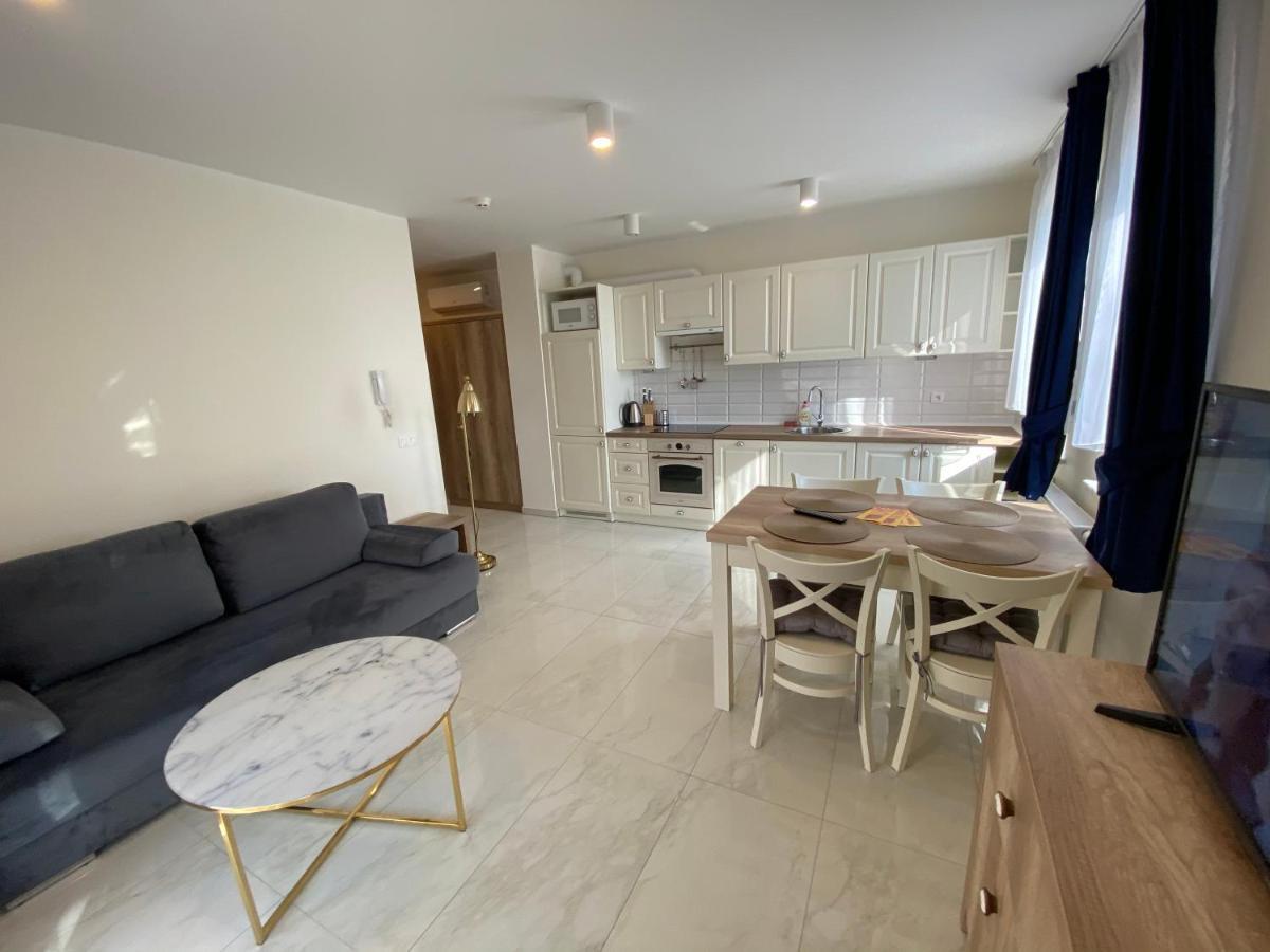 Na Skarpie Apartment *